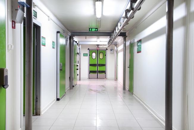 Crash (Bar) Doors for Cold Rooms